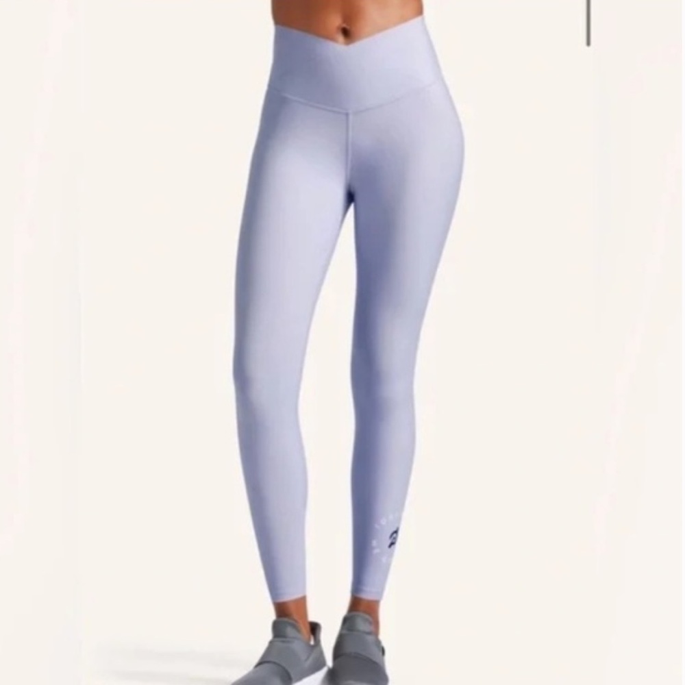 Peloton crossover waist light purple legging